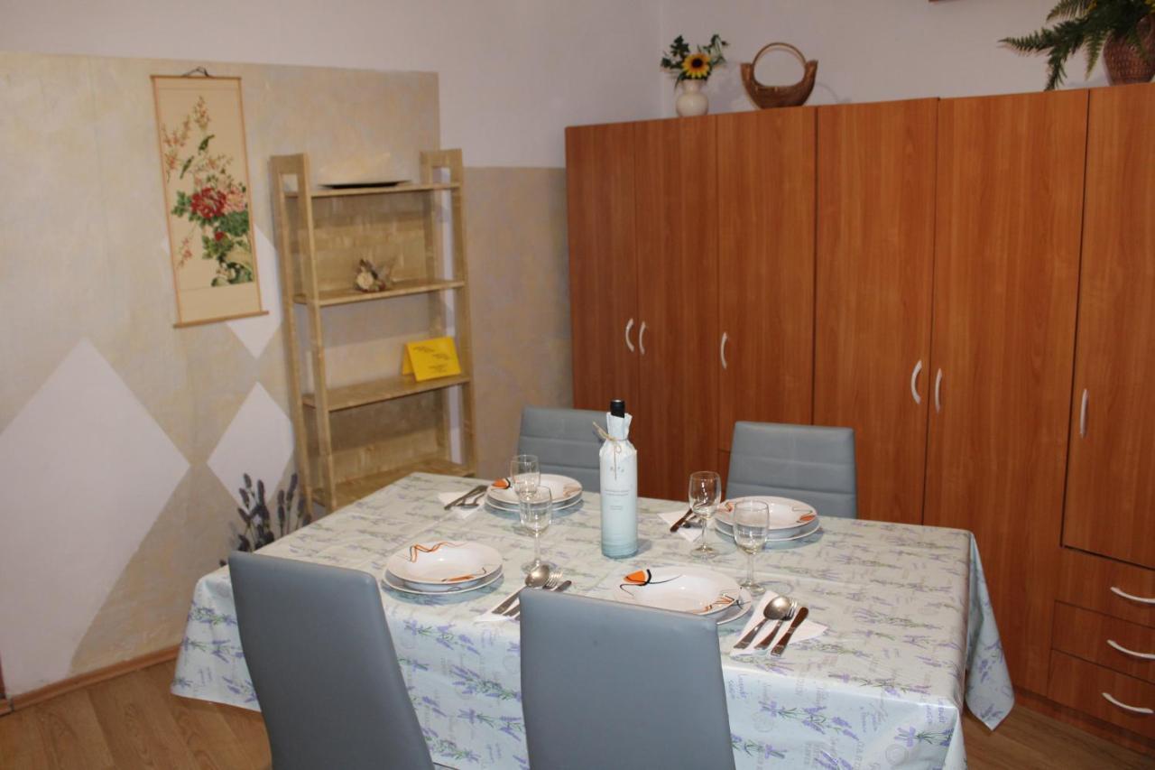 Apartment Retro III Koper Eksteriør billede